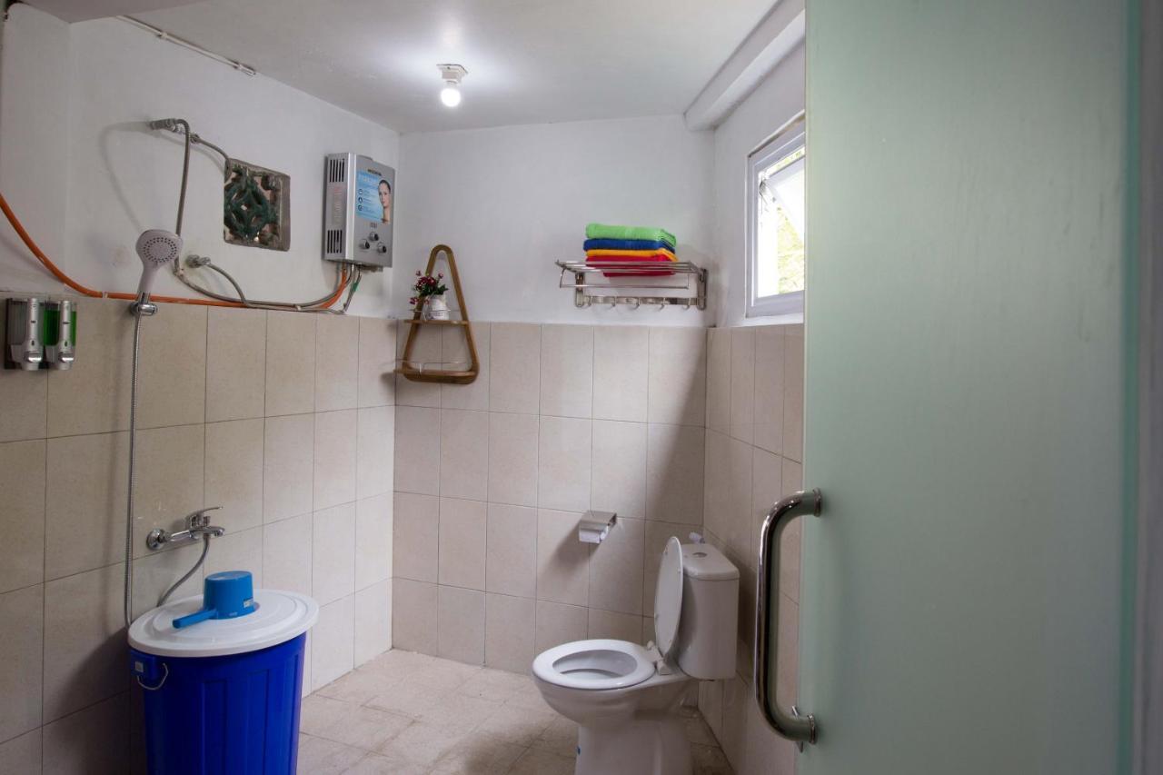 Joglo Yudhistira Villa Sleman  Exteriör bild
